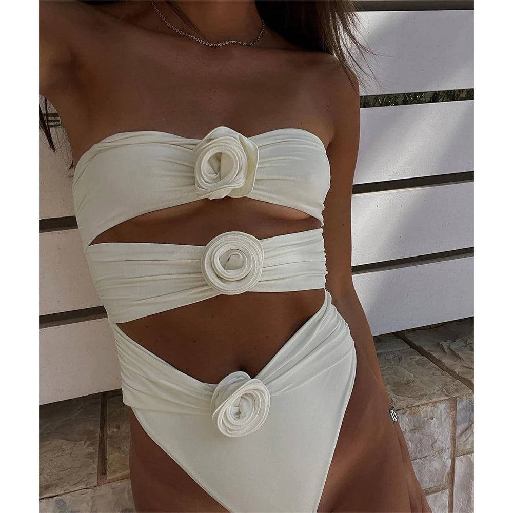 Two-Pieces roses